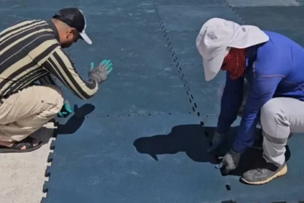 photo_۲۰۲۵-۰۵-۲۷_۱۵-۰۴-۲۴ نصب کفپوش گرانولی